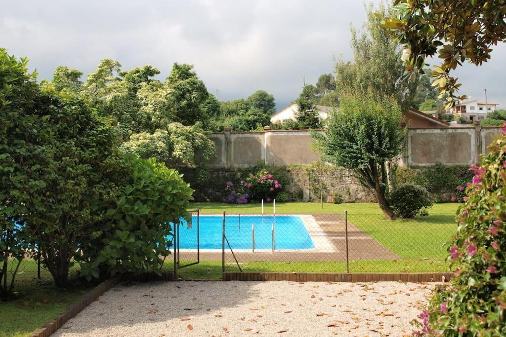 Precioso Apartamento Wifi, Aparcamiento, Piscina En 라네스 외부 사진